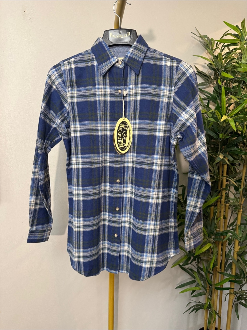Backpacker flannel cotton Navy Plaid Button-Down Shirt work wear NWT S